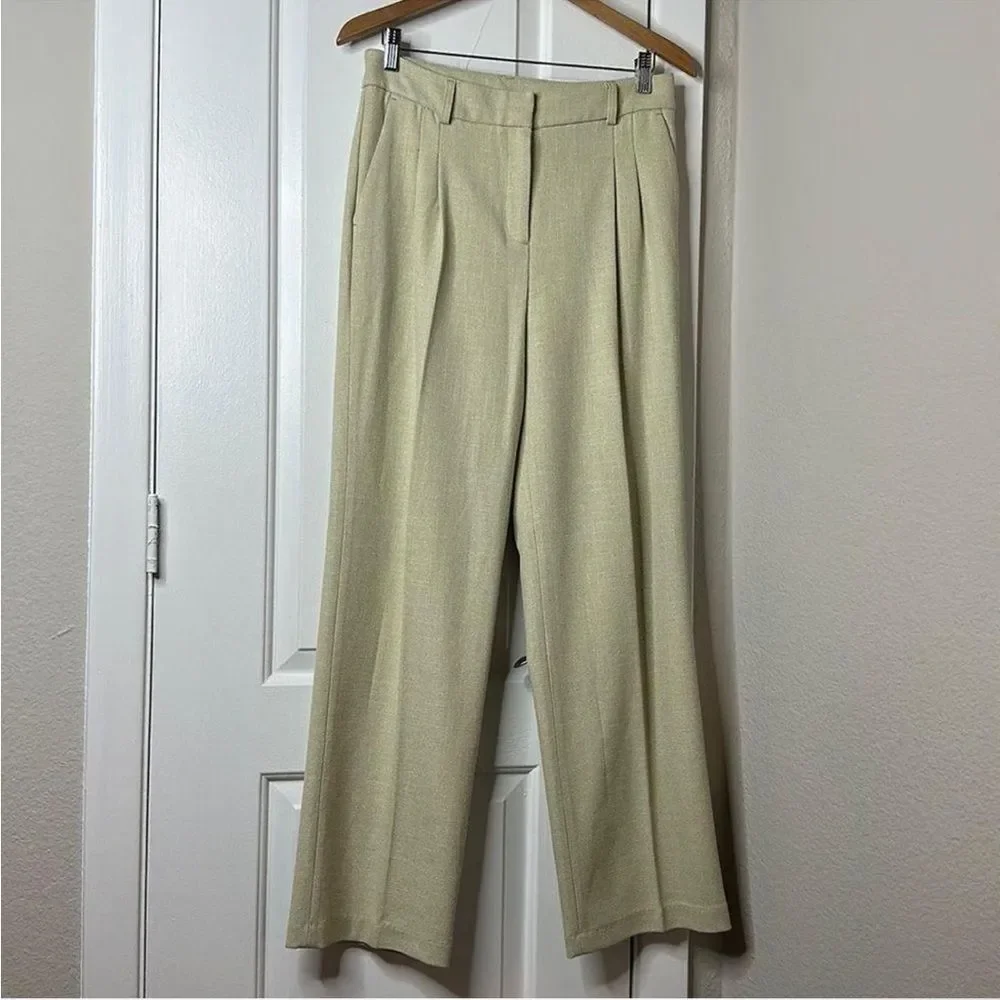 House of Harlow 1969 Textured Pleated Straight Leg Trouser Pants Sz 8 Sage Green